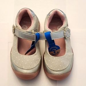 Size 8 Stride Rite Suprize Light Up Shoes